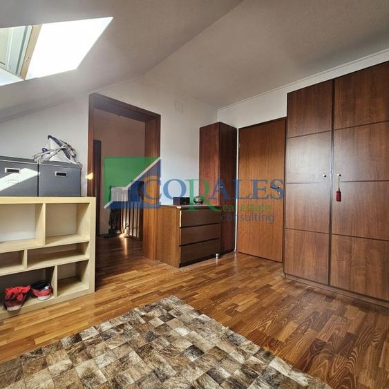 Pozitionat excelent in apropiere de Hotel Mercure. - 10