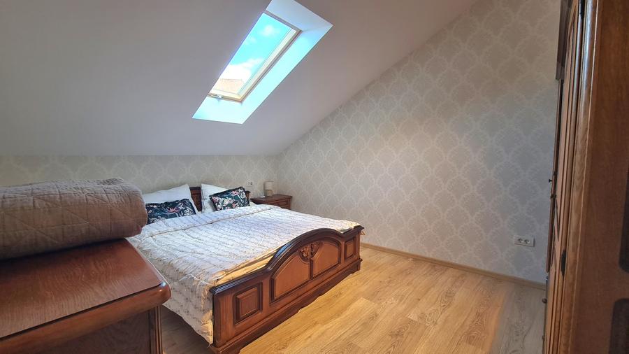 DESCOPERĂ FRUMUSEȚEA BRASOVULUI CASĂ DE LUX CU DOUĂ APARTAMENTE LA CHEIE - SCHEi - 11