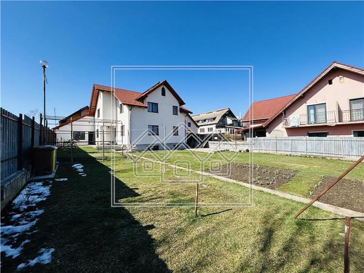 Casa de vanzare in Sibiu - individuala - 210 mp utili + 500 mp teren - 12