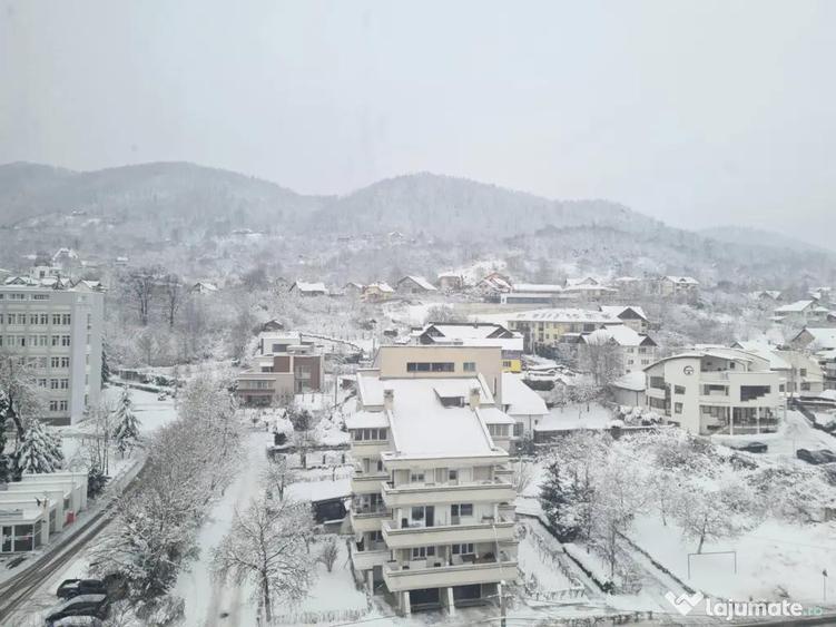 Apartament 3 camere cartier Sasar - 4