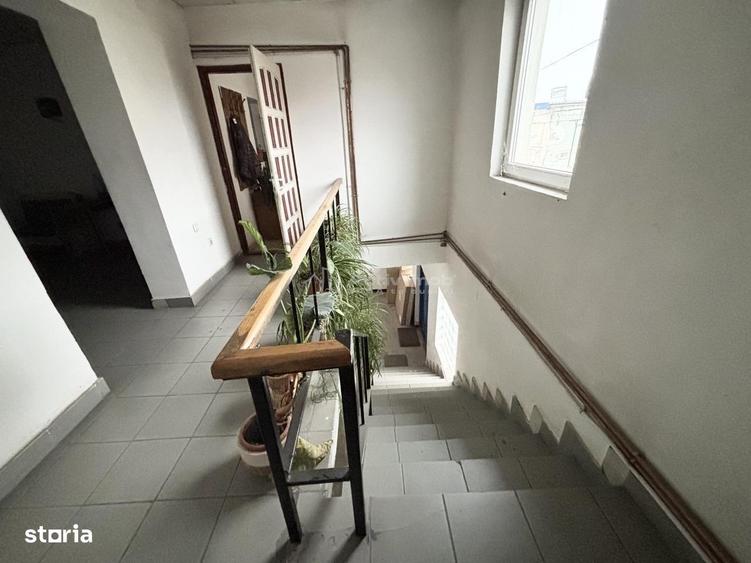 Hala 2532 mp - Calea Borsului - teren 3045 mp - 4