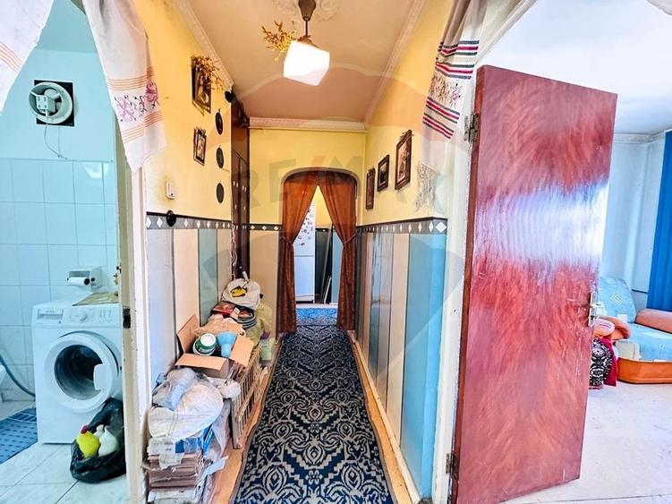 Apartament Decomandat, Metrou Gorjului la 3-4 minute - 12