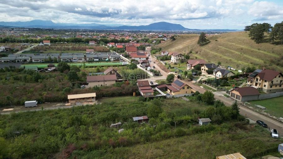 Teren intravilan - 32