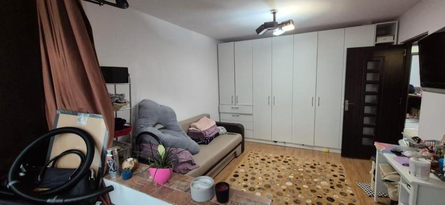 3 Camere Rahova Mobilat si Utilat - 10