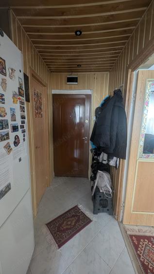 Vand apartament 2 camere One?ti, schimb cu casa in jurul mun. Onesti ! - 5