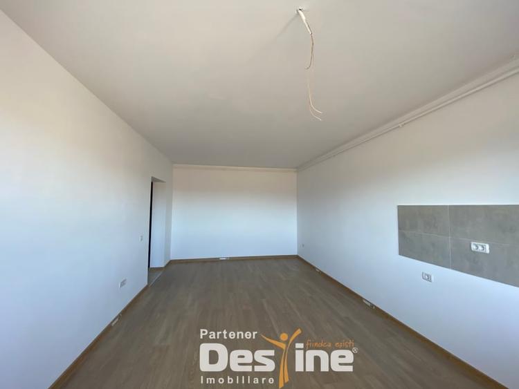 Studio 50 mp, etaj intermediar, cu balcon si loc de parcare, situat in Subcetate - 1