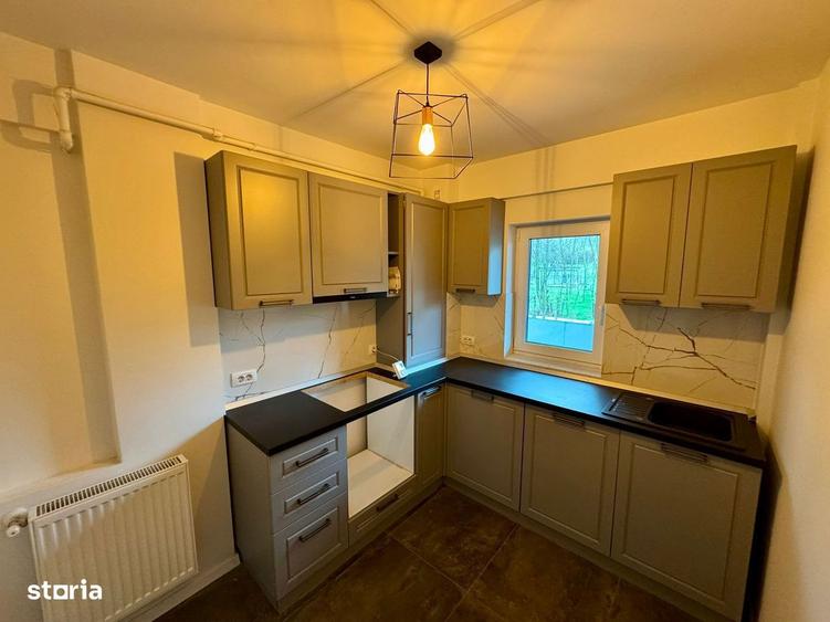 Etaj 1-Apartament 1 Camera Decomandat 42mp-bloc nou intabulat-Bucium - 4