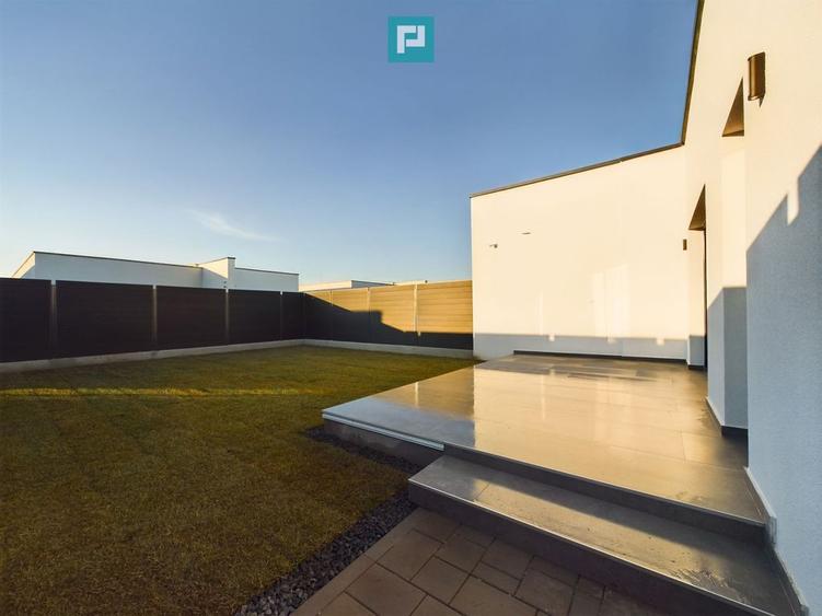 Duplex modern, pe parter, amplasat intr-o zona lini?ti... - 15