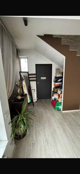 Casa Sector 4 - P+1+M - 8