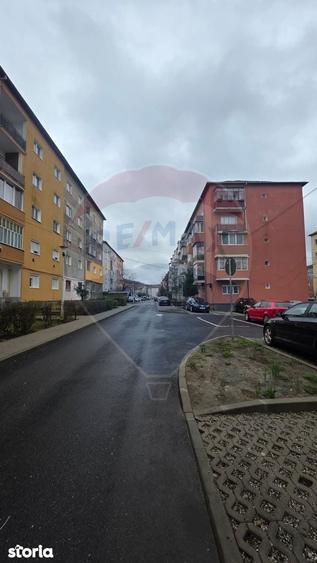 Apartament de vanzare Medias, str. Lupeni, Vitrometan - 1