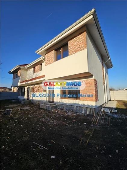 Vanzare vile Individuale de tip Duplex situate aproape de Str Dantelei - 50