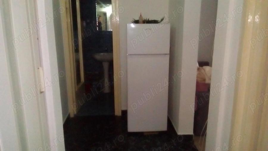 Ap 2 cam decomandat cu termoteca zona central Piata Romana - 3
