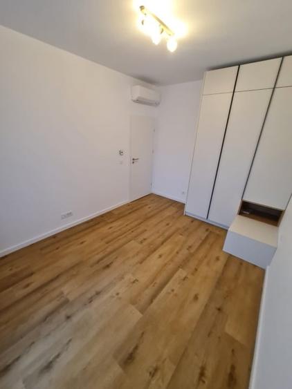 Spatiu birou de inchiriat - 2 camere Decomandat - 15