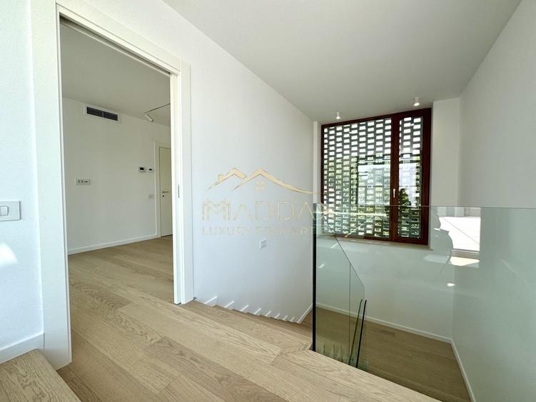 Vila cu 6 camere *575mp* / 2 locuri parcare // Pipera- Iancu Nicolae - 45