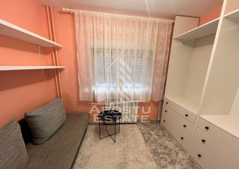 Apartament cu 3 camere, decomandat, zona Bucovina - 4