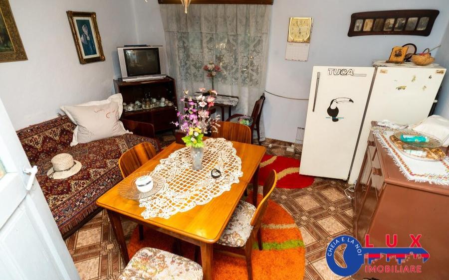 ID 6710 EXCLUSIVITATE Casa la sol de vanzare *Com. Niculitel - 4
