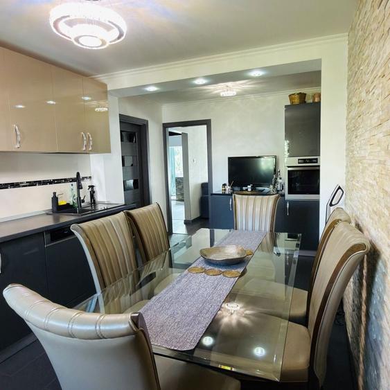 Apartament 4 camere zona calea Vitan - 3