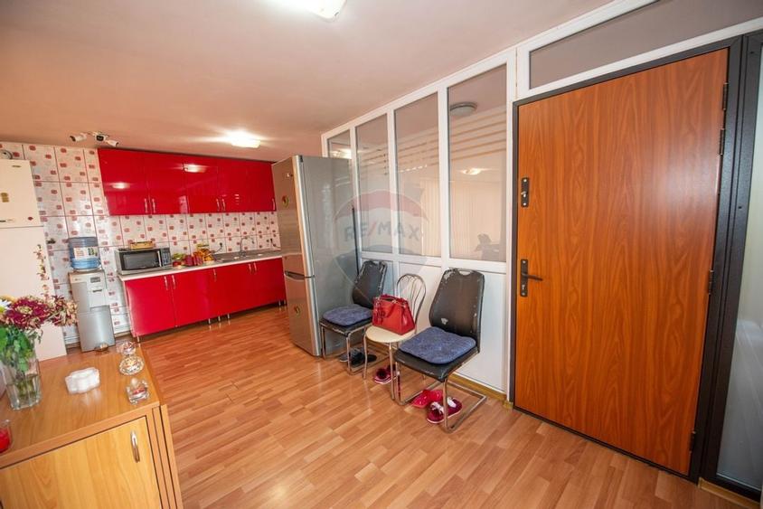 Casa cu 4 camere de vanzare,  suprafata utilă 157 mp, Calarasi - 20