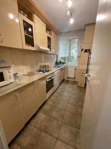 Apartament 3 camere, 61 mp, etaj 2 zona Han - 10