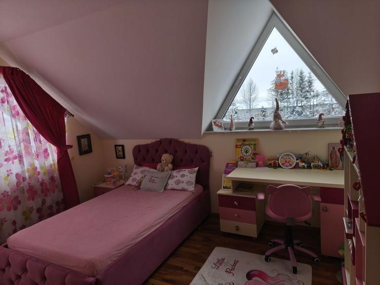 Vand casa cu teren - 6