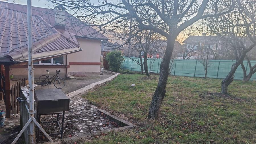 Proprietar vand vila Campulung Muscel str Dracesti 34 colt str Plaies - 6