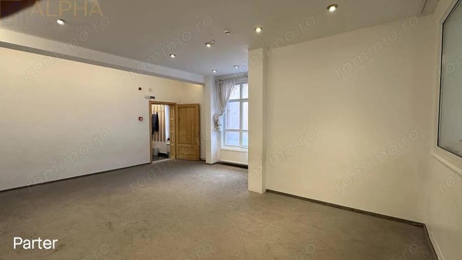 Vila Impunatoare cu 13 Camere Ideala pentru Clinica, After-School sau alte activitati comerciale - 1