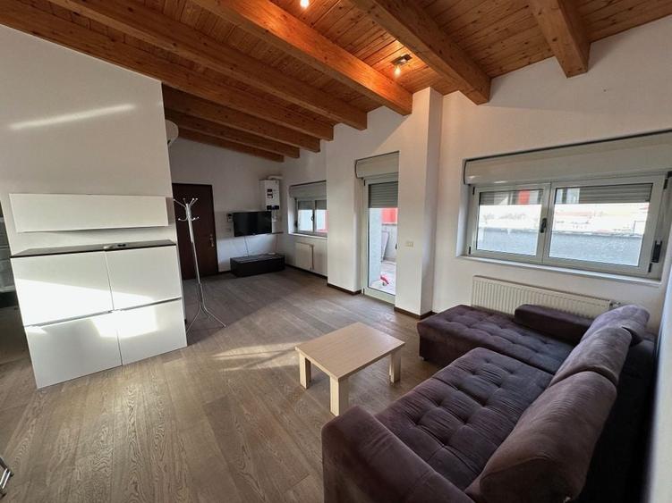 Apartament 3 camere cu terasa de 38 mp - 1