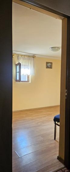 Casa de vanzare cu teren - 12