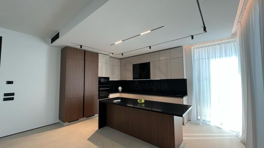 REV2004667 Vile de Lux l Pipera - 7