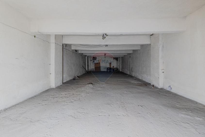 Spatiu industrial de 2060mp cu teren de 3358mp de vanzare Str Turnului - 56