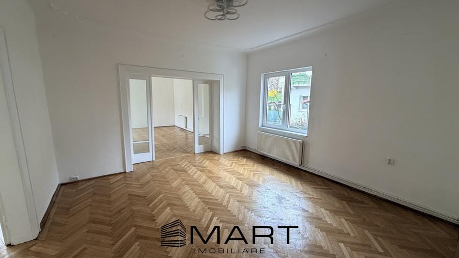 Casa 4 camere 130mp+400mp teren zona Spitalul Judetean - 1