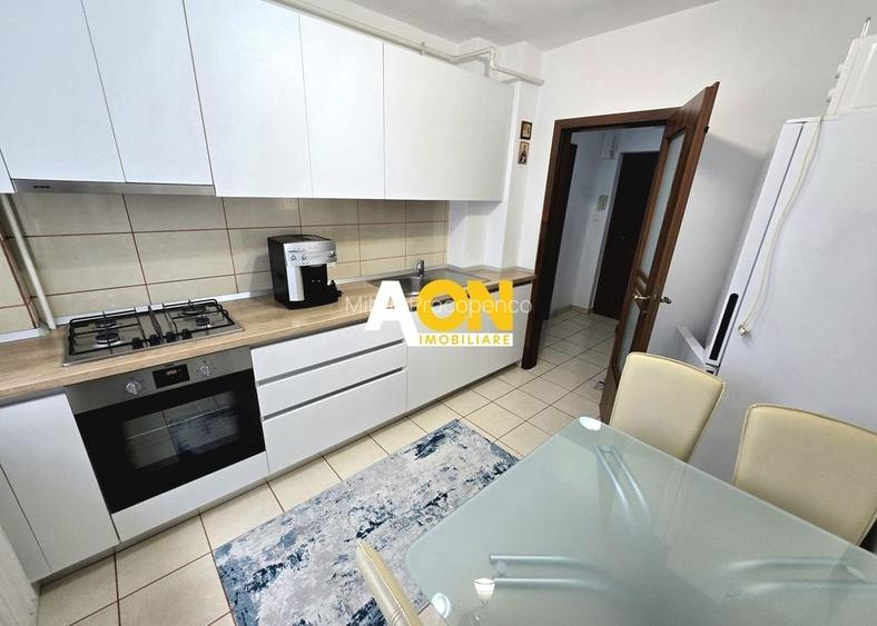 Apartament cu 2 Camere, Etaj 2, Loc De Parcare, Zona Cetate