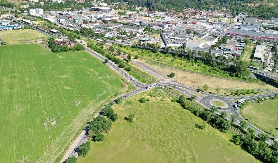 Teren intravilan cu PUZ - 14