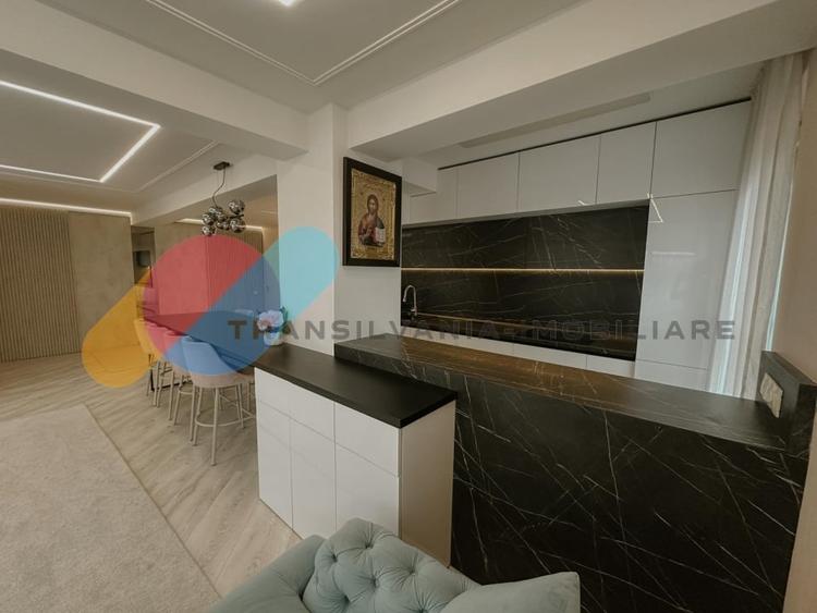 Apartament 4 camere | 117 mp utili + terasa 75 mp | Ultimul etaj | 2 parcari - 5