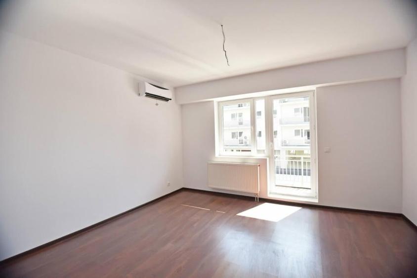 Vanzari Apartamente 5  camere CARTIERE METALURGIEI - 11