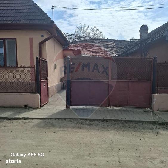 Casa cu 3 camere aproape de Medias in loc. Tarnava str. Dumbravii 58 - 1