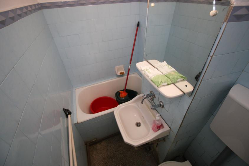 Apartament 2 camere etaj 1 - 4