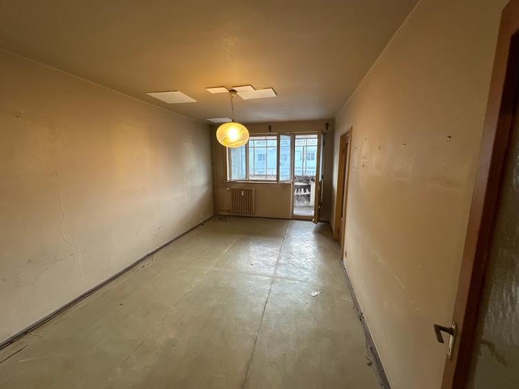 Apartament de 3 camere in Drumul Taberei/3-Room Apartment in Drumul Taberei - 1