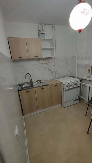 Apartament cu 2 camere de inchirat in zona Schei - 1