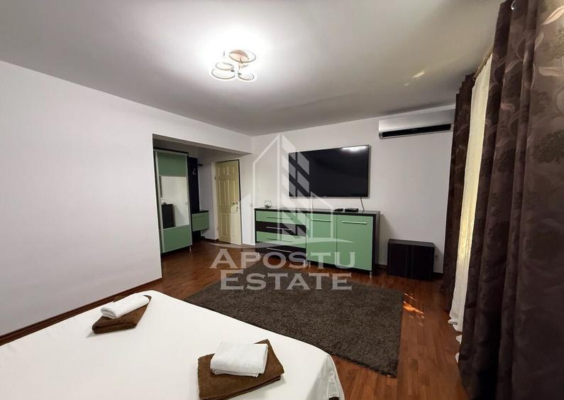 Pensiune amenajata 10 camere, 10 bai, 2 bucatarii, in Del... - 13