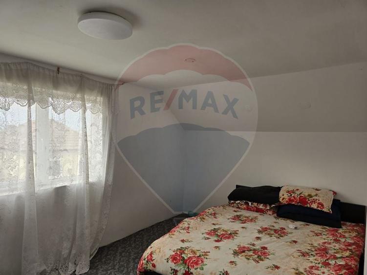 Casa / Vila cu 4 camere de vanzare - 7