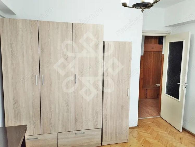 Apartament cu 2 camere, decomandat in zona Decebal Oradea - 4