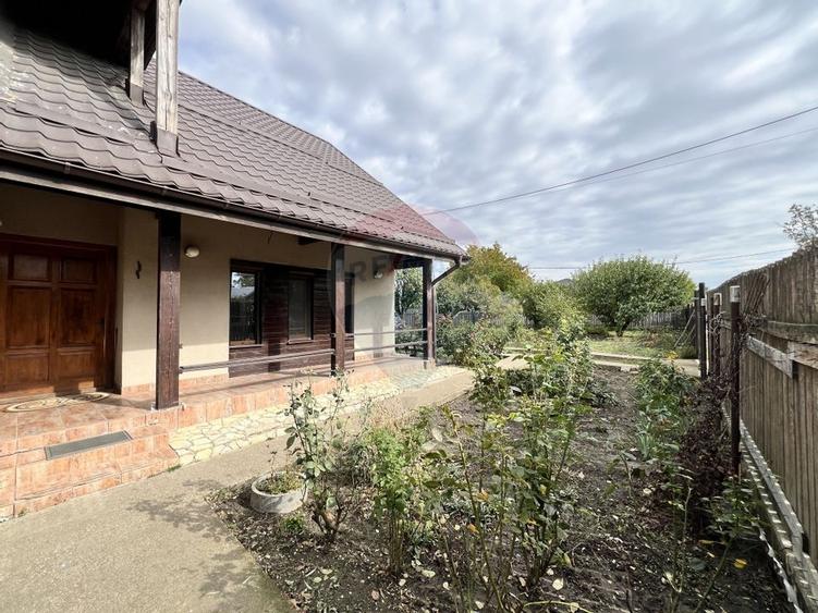 Casa de lemn cu teren generos de 1312 mp de vanzare in Fundulea - 39