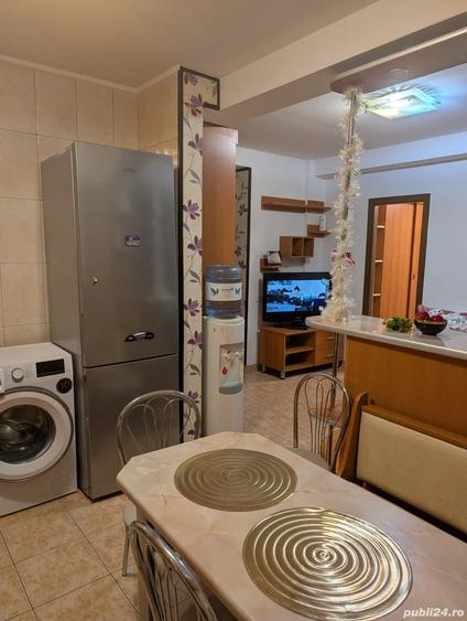 Inchiriez apartament 3 camere Voluntari - 4