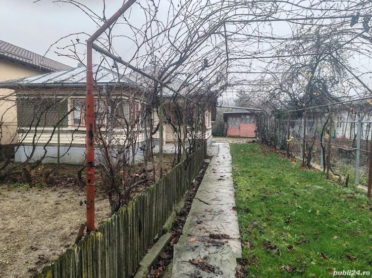 Proprietar vand casa in comuna Brazi sat Bate?ti!