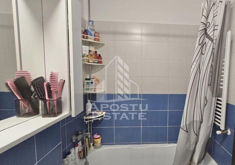 Apartament cu 2 camere mobilat decomandat la parter in Gi... - 1