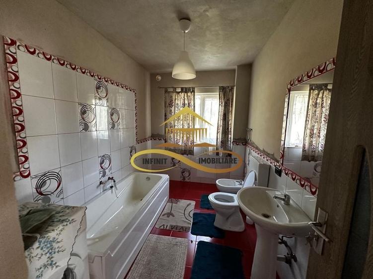 Casa de vanzare in Secuieni / Bacau - 8