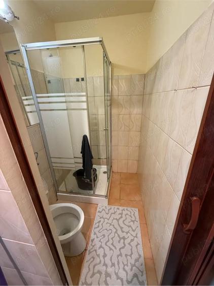 Inchiriez Garsoniera UMT - 3