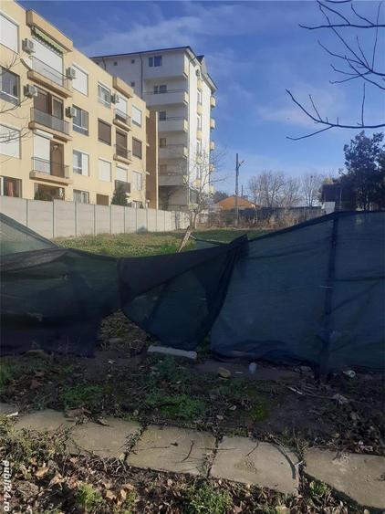 Teren de 600 mp, în Sud