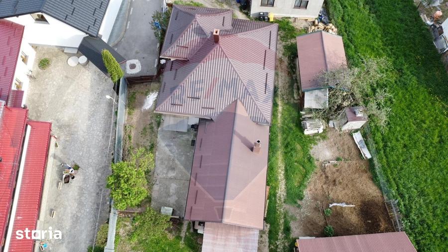 Casă cu 4 camere cu Teren 600 Mp în Central